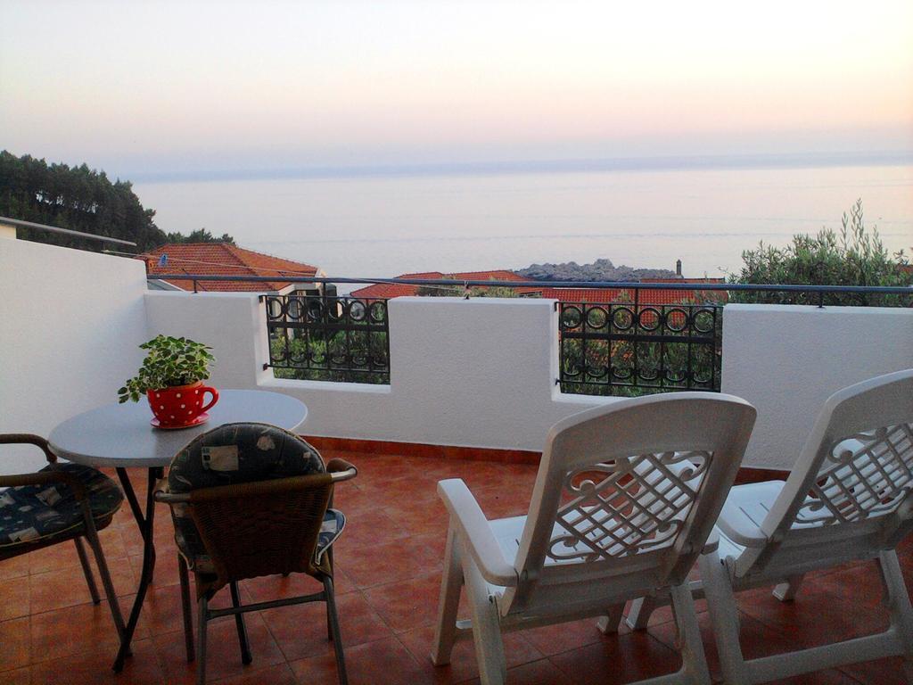 Oaza Guest House Sveti Stefan Cameră foto